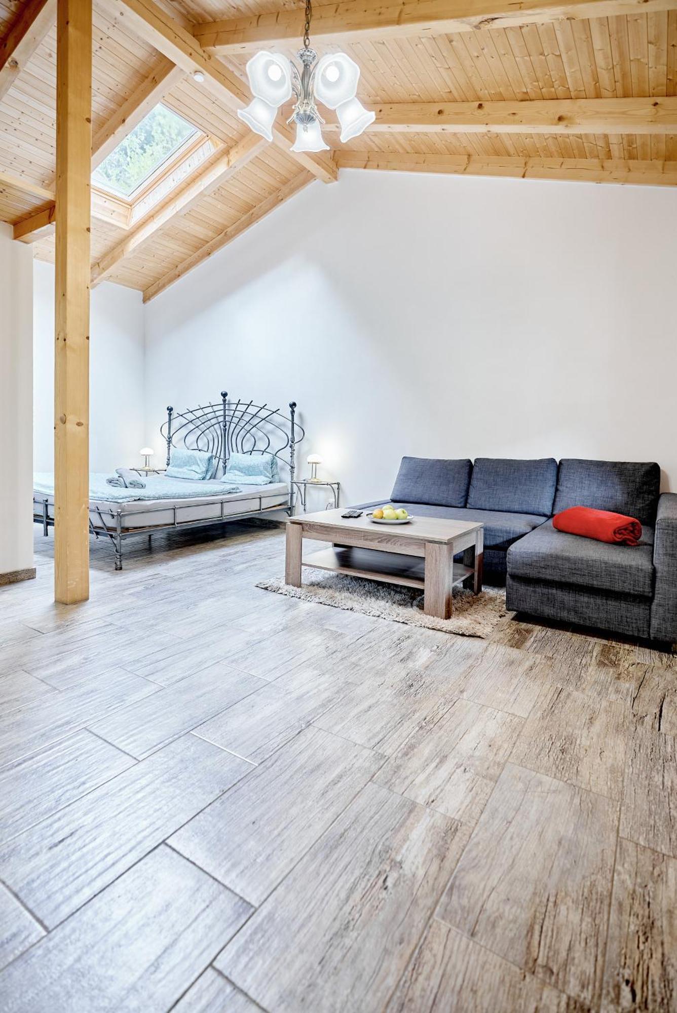 Apartmany Svatosske Skaly Loket Exterior photo