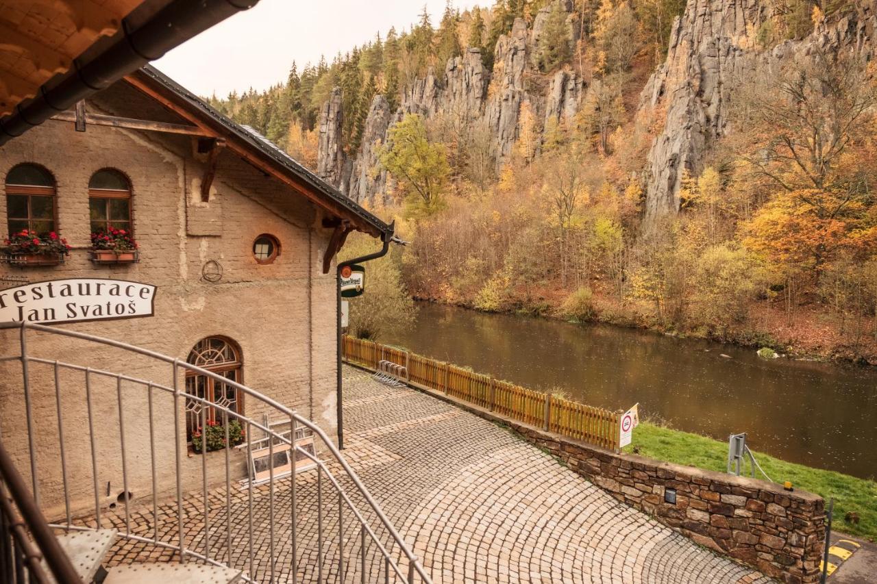 Apartmany Svatosske Skaly Loket Exterior photo